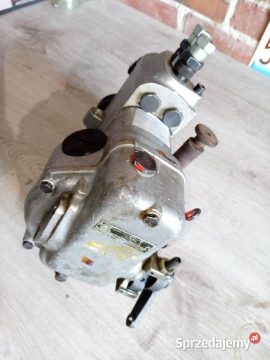 Ursus C330 pompa wtryskowa osobowe Stalowa Wola