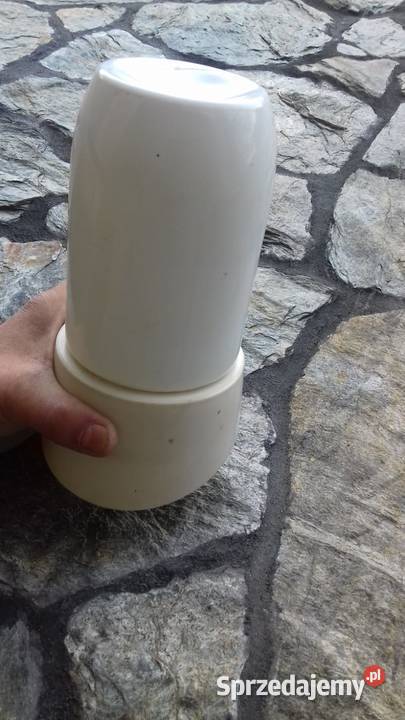 Retro lampa kinkiet 50 te lata mleczne szklo Lubań