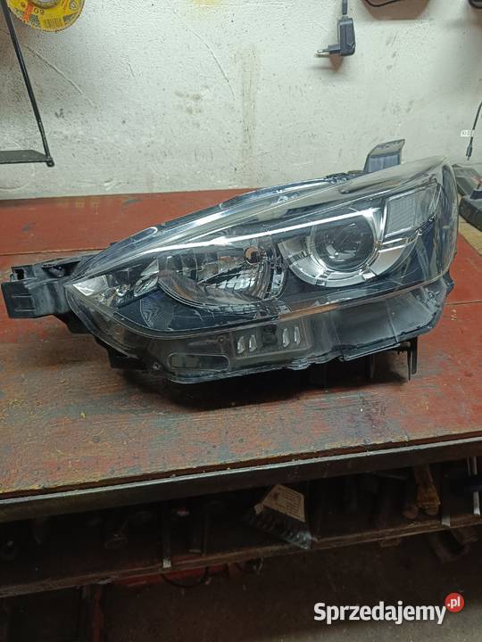 Lampa mazda CX3 lewy przód Wola sprzedam