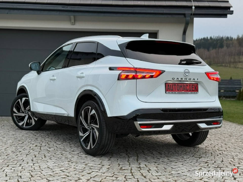 Nissan Qashqai TEKNA NAGŁOŚNIENIE PREMIUM BIAŁA garażowany Kamienna Góra