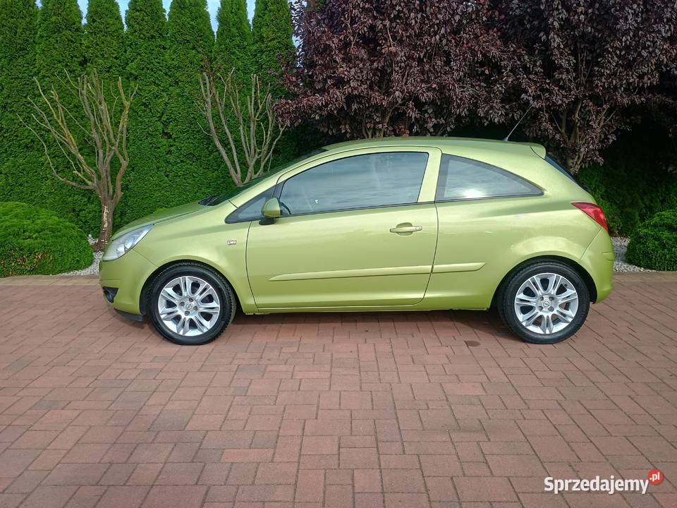 Opel Corsa D 12i 80 98000 ŁADNA z Niemiec ASR (kontrola trakcji) Witkowo