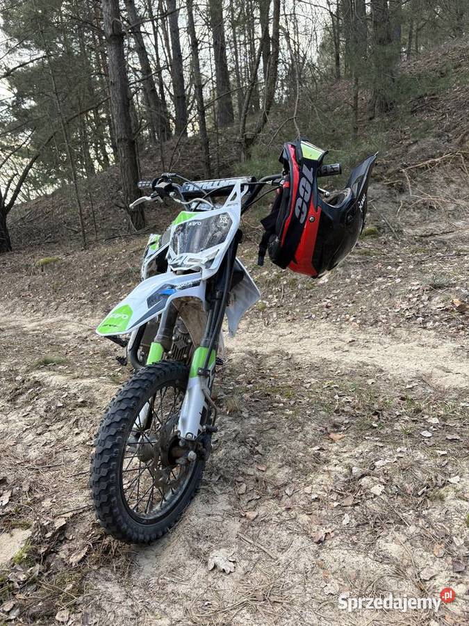 Sprzedam mrf 140 ttr slinik rcz 4300 do Różan