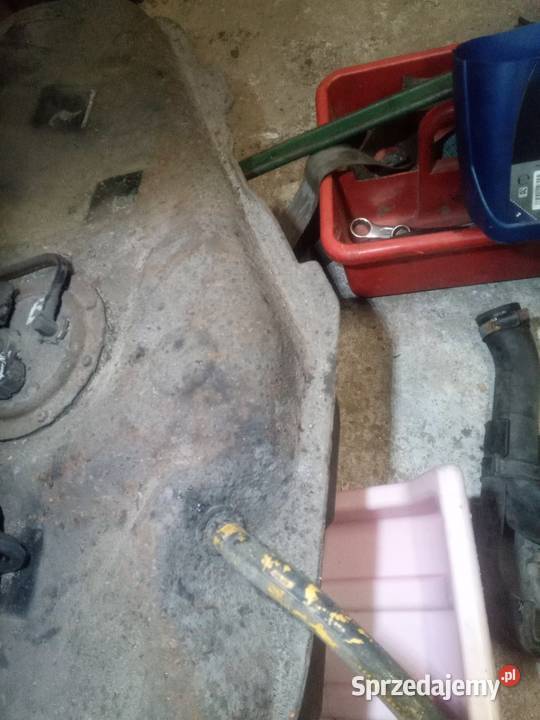 Zbiornik paliwa bak Toyota Corolla E12 16B sprzedam