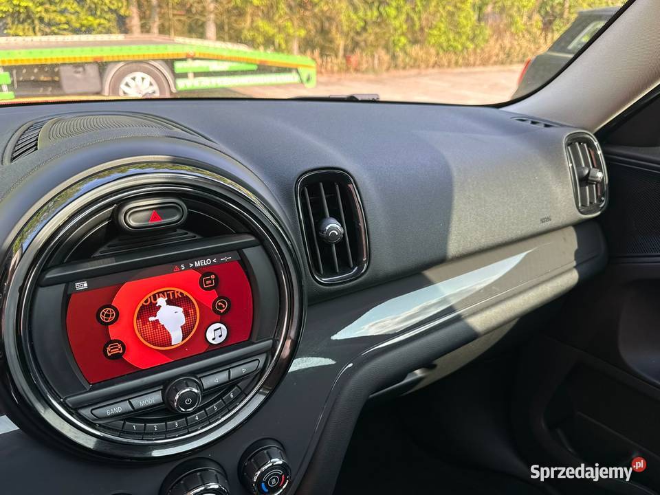 MINI Countryman Cooper 15 Turbo 136 2019 Automat 136KM Miękinia