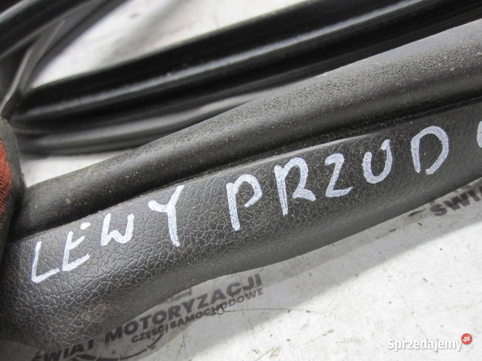 Uszczelka lewa przód Uszczelki Kielce