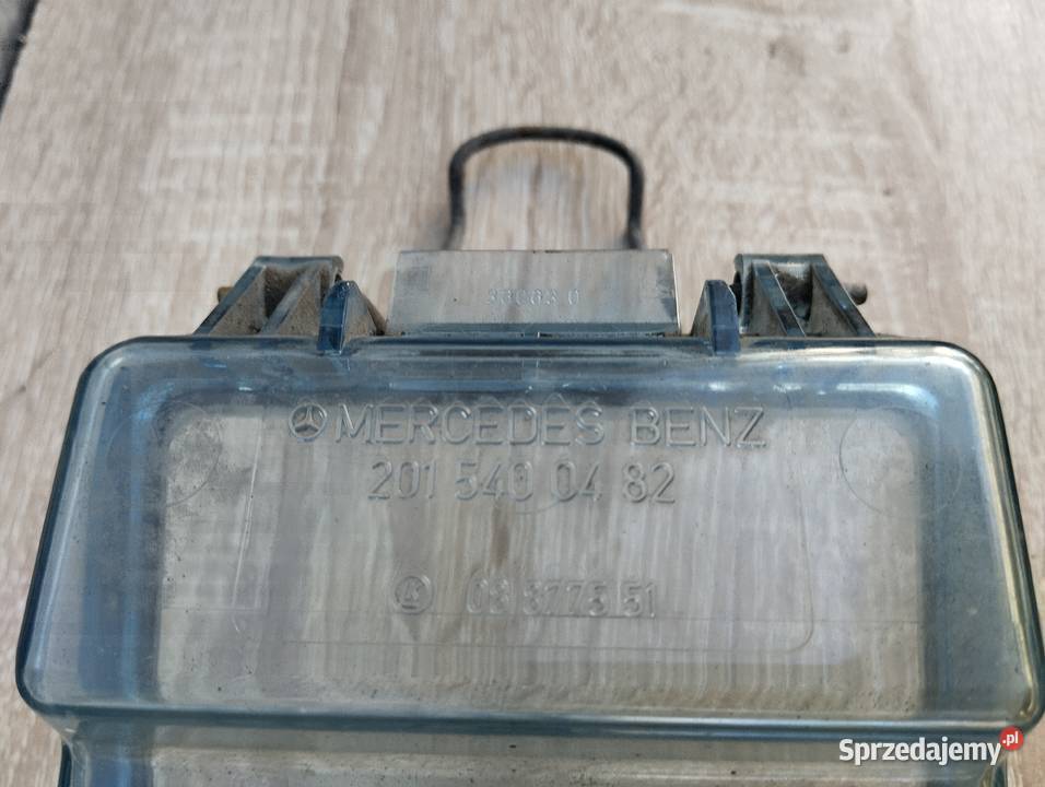 Pokrywa skrzynki bezpieczników Mercedes 190 W201 Łódź