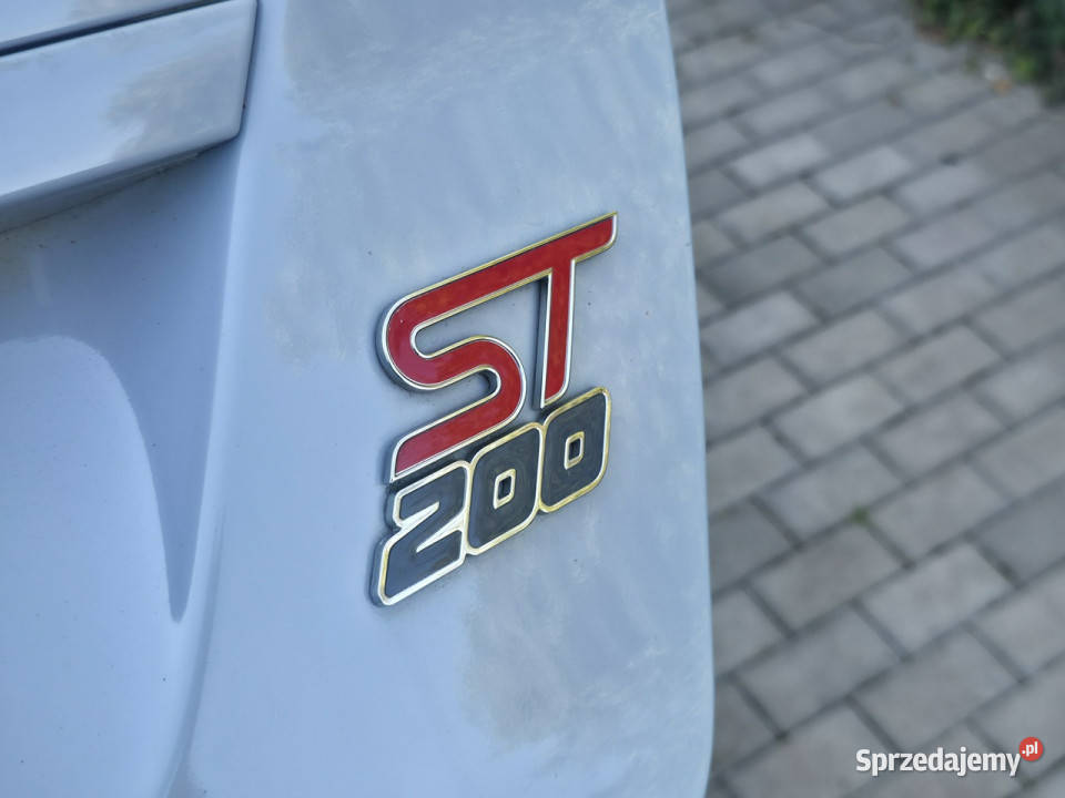 Ford Fiesta 16 Benzyna Serwisowany Gwarancja serwisowany w ASO Piekoszów sprzedam