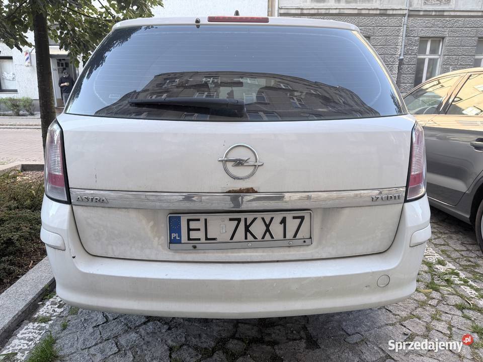 syndyk sprzeda Opla Astra łódzkie Łódź sprzedam