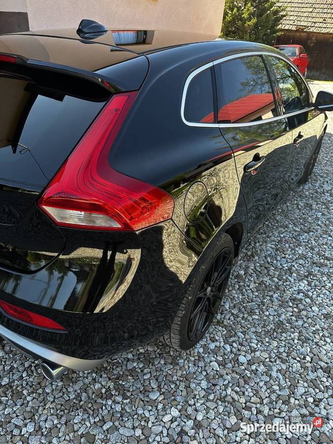 VOLVO V40 RDesign wielofunkcyjna kierownica