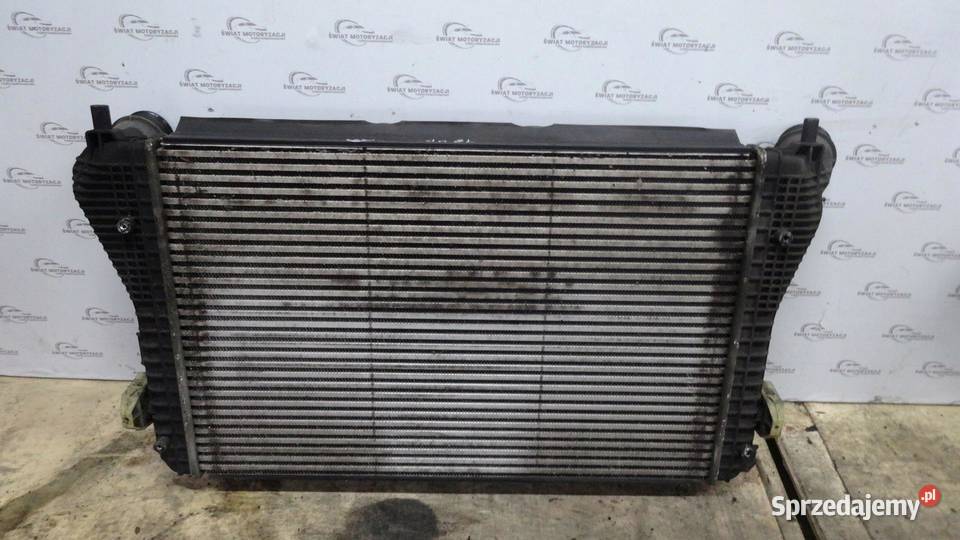 PASSAT B7 16 TDI 13r intercooler 3C0145805AN osobowe