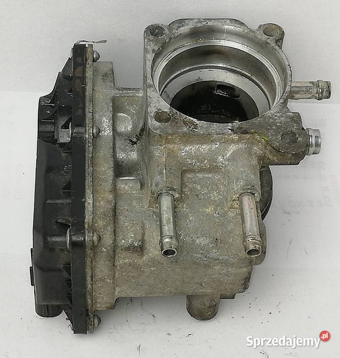 Przepustnica Toyota Yaris 13 B 2203023010 osobowe sprzedam