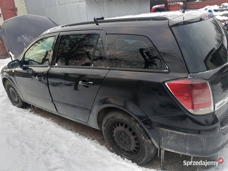 Sprzedam opel astra h 17 Isuzu Iwaniska