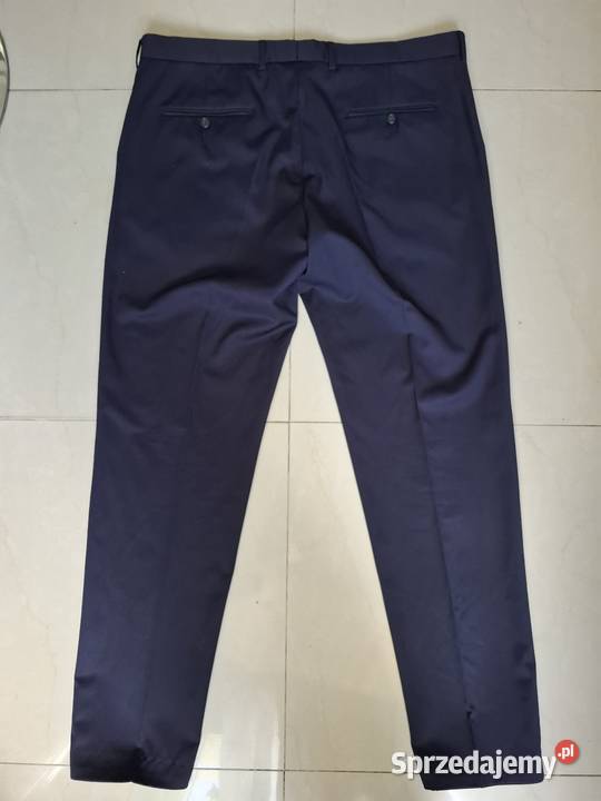 Garnitur męski Dino Salvani 182 granatowy Odzież wyjściowa małopolskie sprzedam