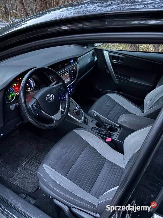 Toyota Auris hybryda Bydgoszcz