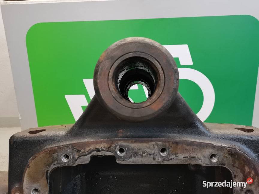 Holland T8 Obudowa osi 770 01 020 61 wielkopolskie Wilkowo