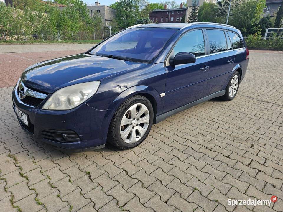 Vectra c Cosmo nieuszkodzony Chorzów