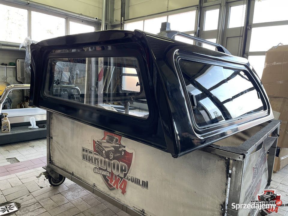 Zabudowa Toyota Hilux Aeroklas Hardtop pickup sprzedam