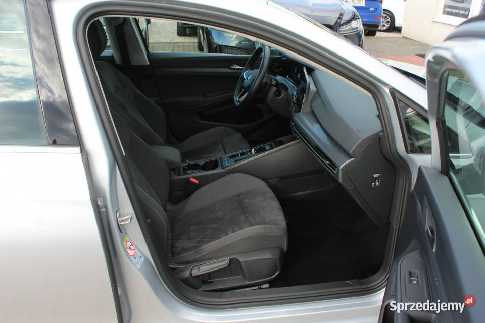 Volkswagen Golf FV23 SalonPL 204 PlugIn Hybrid srebrny Sokołów