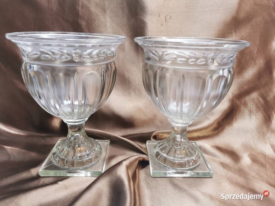 Duże gazony szklane na kwadratowej podstawie Lublin