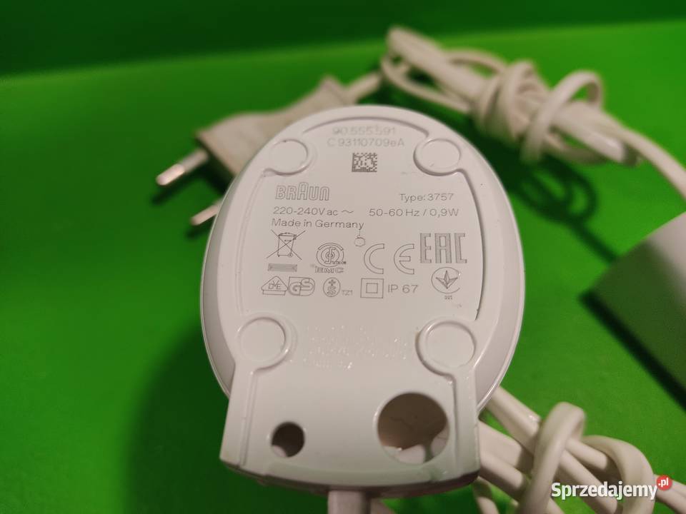 ORYGINALNA ŁADOWARKA BRAUN 3709 i 3757 małopolskie Chorągwica