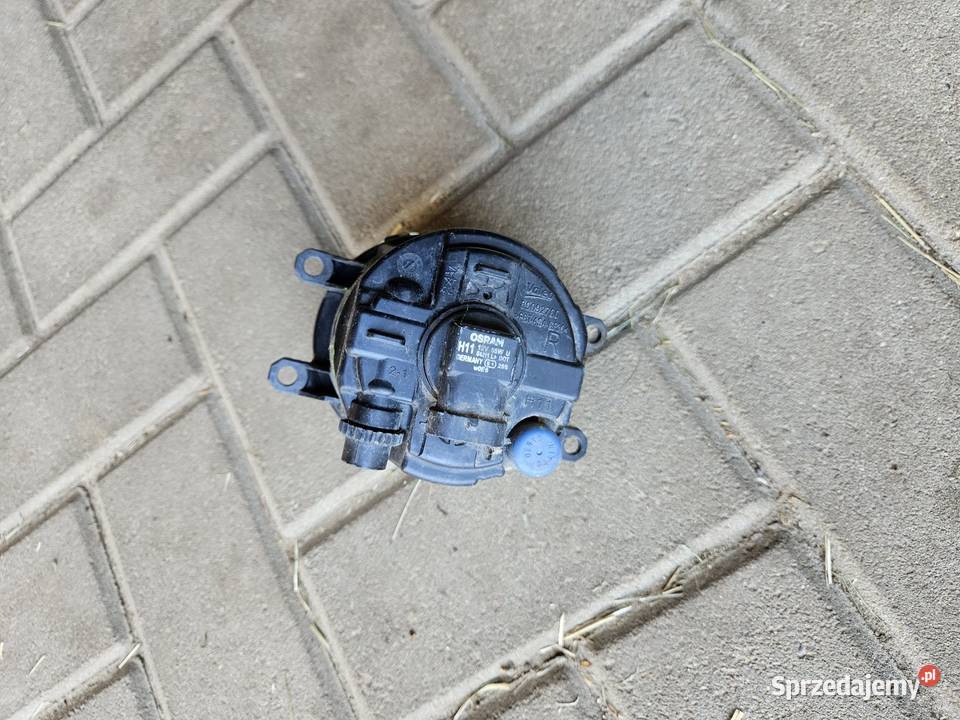 TOYOTA RAV4 IV HALOGEN PRAWY PRZÓD 812100W050 Międzychód