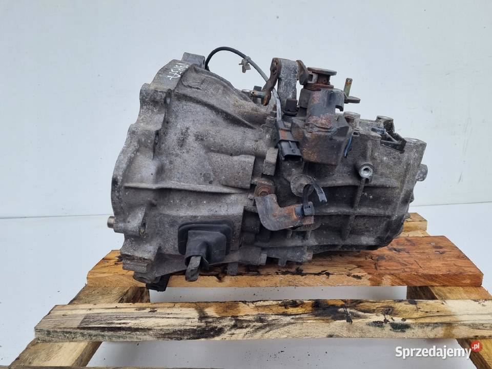 Hyundai i20 14 CRDI SKRZYNIA BIEGÓW V9M5A manual Rudka