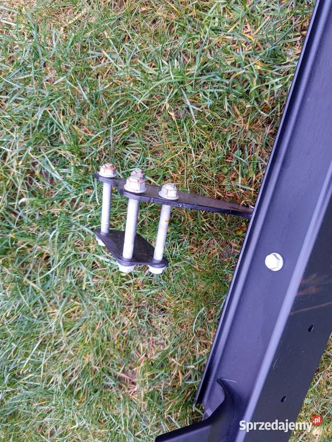 Zderzak tylny belka oświetleniowa Mercedes sprzedam