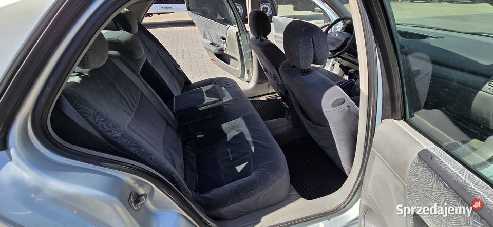 RENAULT LAGUNA 18i GAZ SEK HAK PRZEGLĄD072026 Świdnik sprzedam