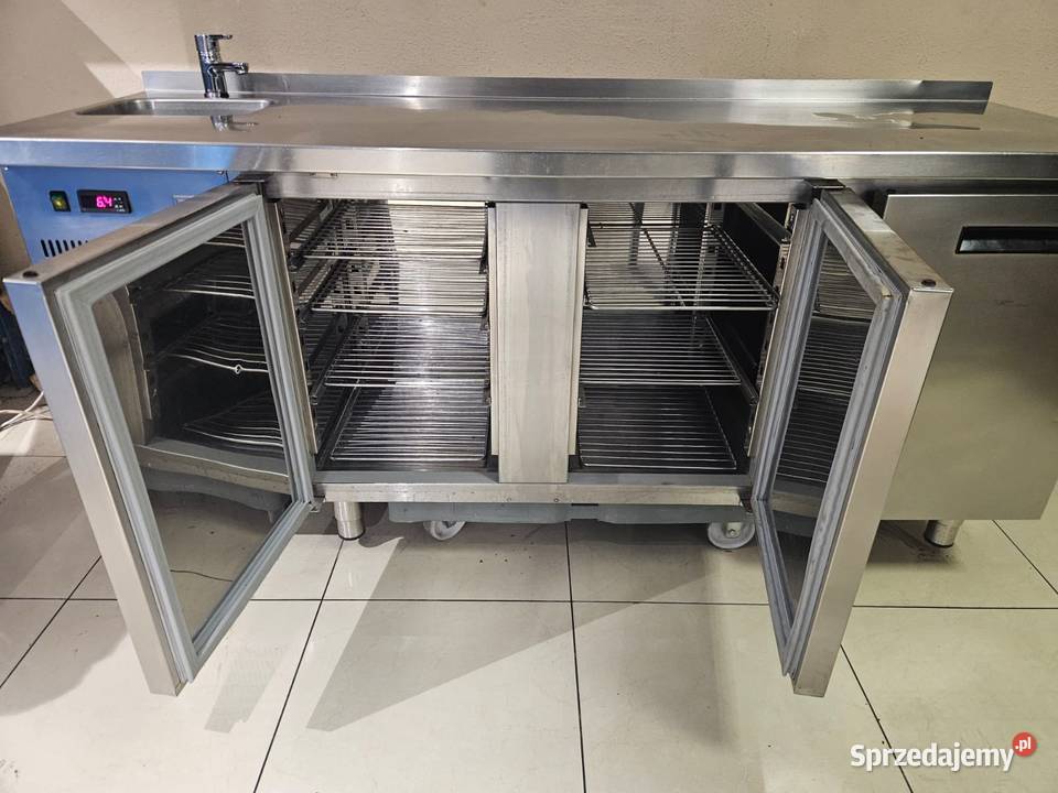 Stół chłodniczy 3 drzwiowy Dora Metal ze zlewem