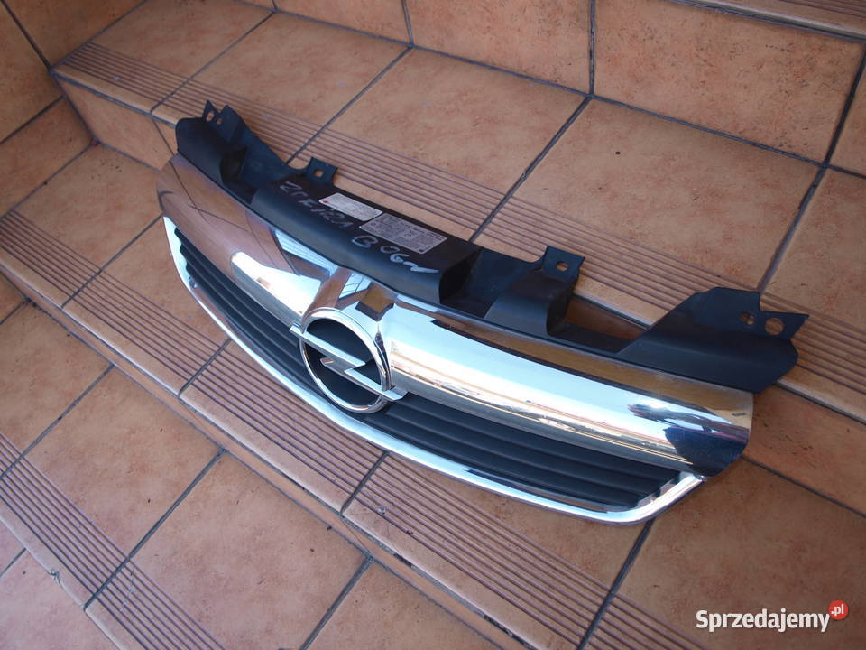 Opel Zafira B grill chrom atrapa przód 2005 Kalisz