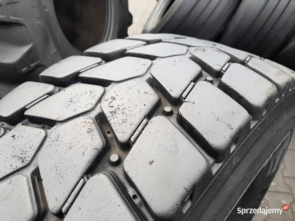Opona używana ciężarowa 31580R225 PIRELLI TG 01 Ciężarowe Zaścianki