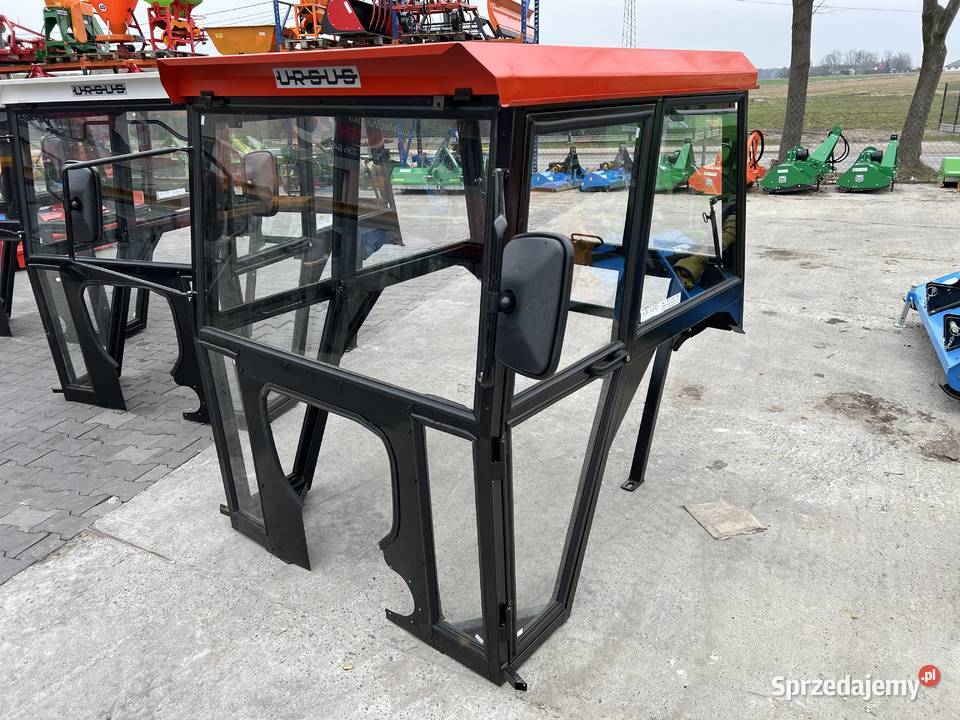 Kabina Ursus C330 C360 RuskiMF255 MF235 T25 Kabina i karoseria Kock