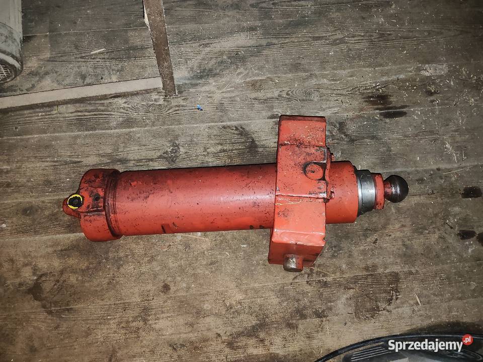 Siłownik do przyczepy D47