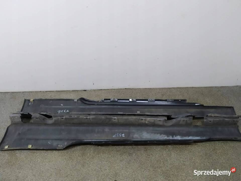 OSŁONA PROGU LISTWA NAKŁADKA LEWA PRAWA KPL osobowe świętokrzyskie sprzedam