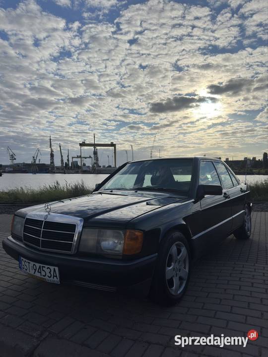 Mercedes w201 190 18 benzyna zachodniopomorskie Police