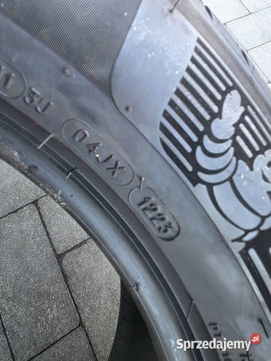 OPONY 23555 R18 Samochodowe Kielce