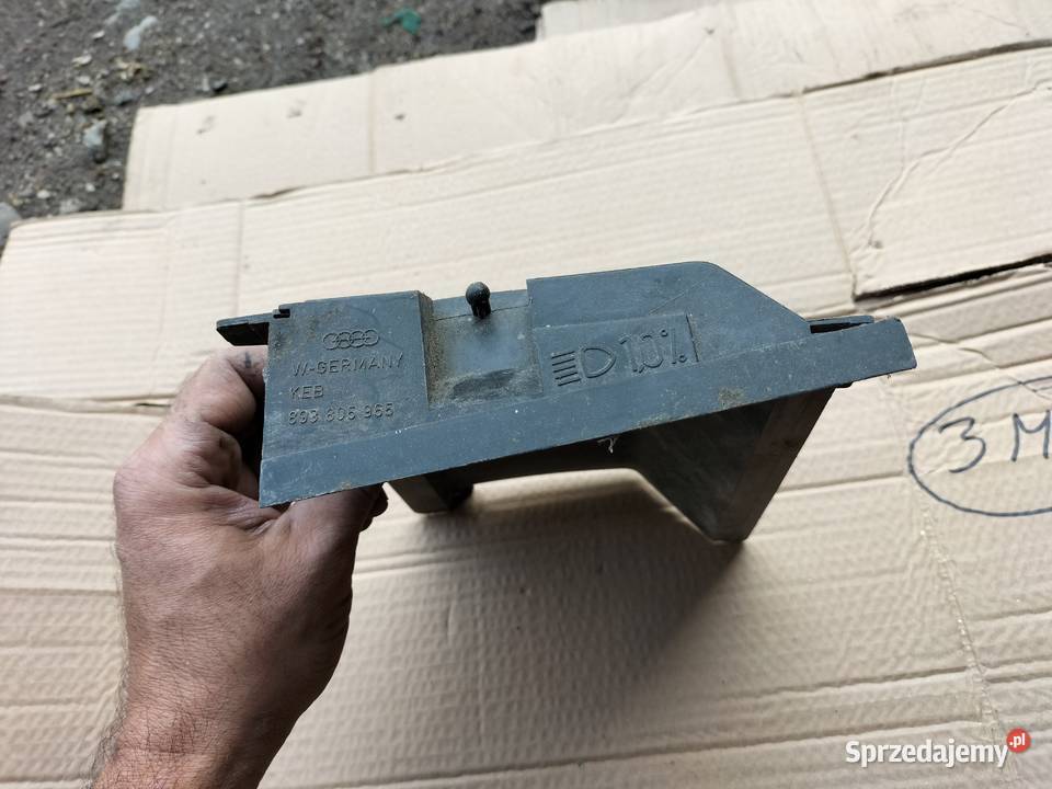 OSŁONA LAMPY AUDI 80 B4 80B4 893805965 osobowe Kamień-Kolonia
