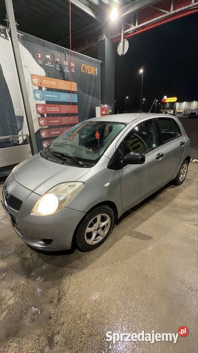 Toyota Yaris sprzedam zamienię radio Radzionków