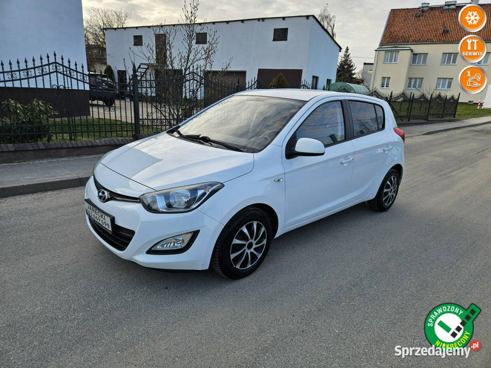 Hyundai i20 Opłacony Zdrowy Zadbany z warmińsko-mazurskie
