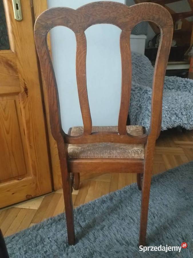 Piękne,stare krzesło ludwikowskie