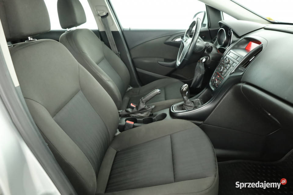 Opel Astra 14 T Piaseczno