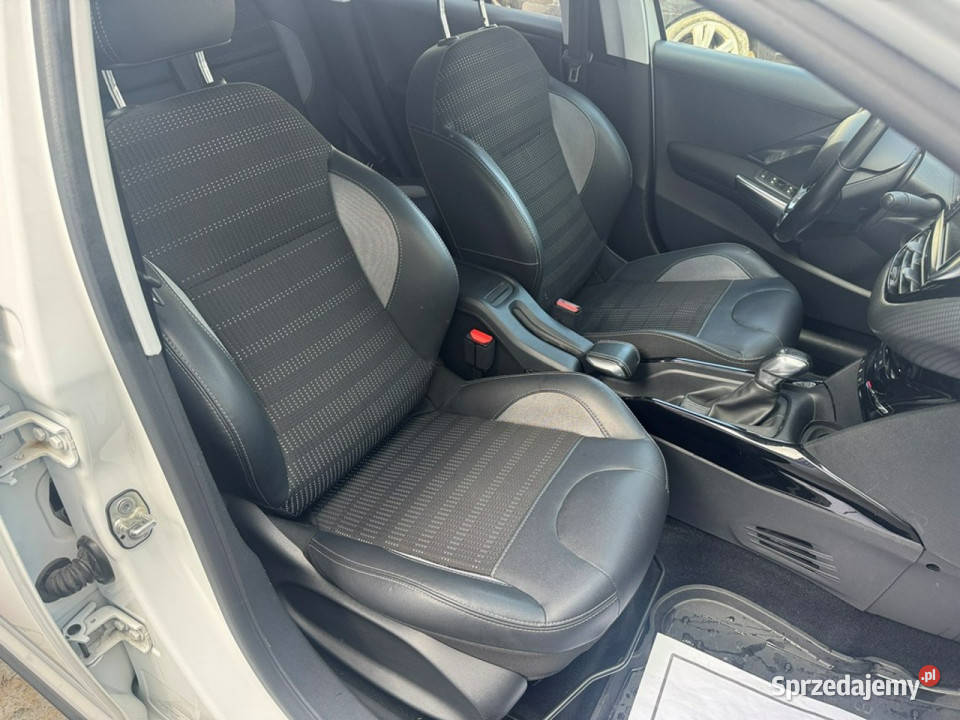 Peugeot 2008 Pisemna Gwarancja 12 miesięcy I wielkopolskie Konin