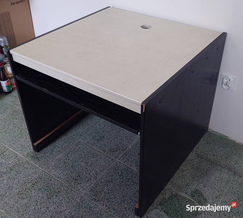 Biurko Stół biało czarny drewno 80 x 80 x 75 wielkopolskie Gostyń