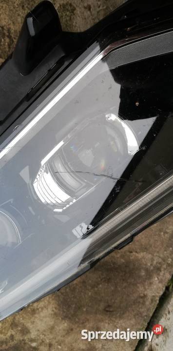 VW Passat B8 Lift Lampa Lewa Full LED 2021r Poświętne