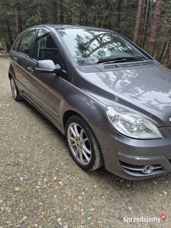 Mercedes benz b180 2010r 17 benzyna skórzana tapicerka Kramarzówka