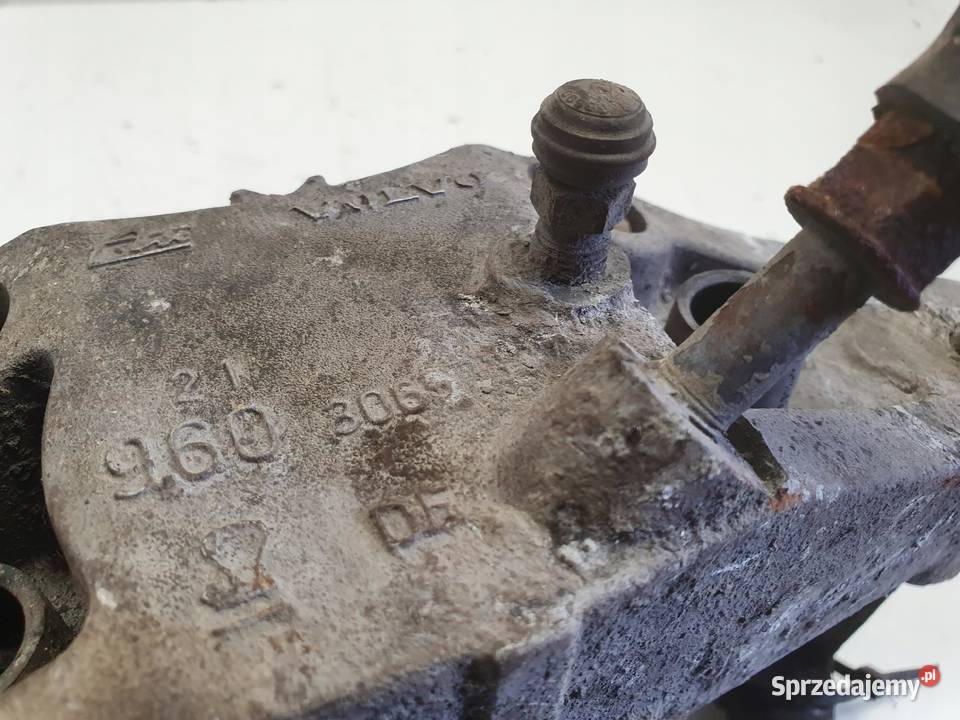 Volvo XC90 I PRZEDNI ZACISK HAMULCOWY Prawy lubelskie Chełm