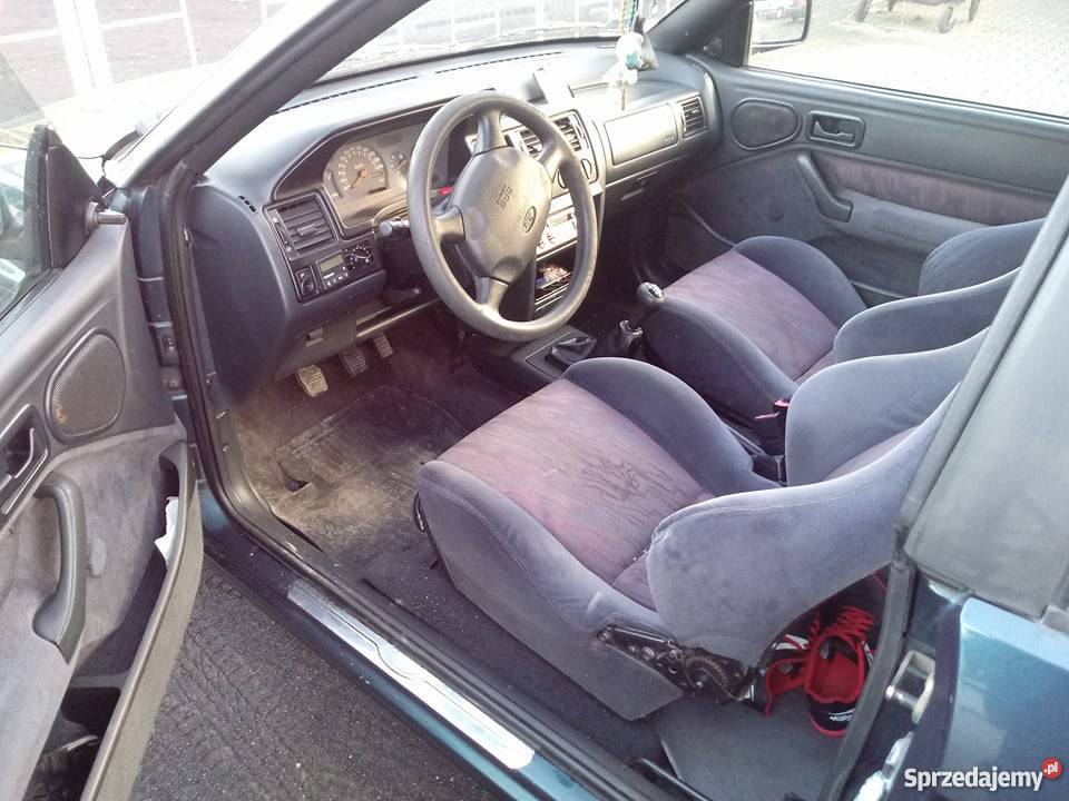 Ford Escort MK6 Cabrio welurowa tapicerka sprzedam