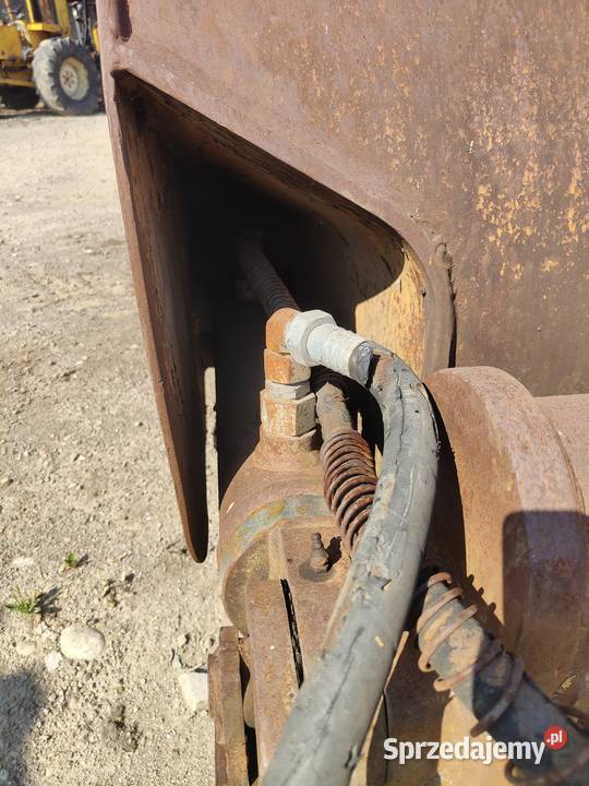 Łyżka wysokiego wysypu hydrauliczna do Ładowarki małopolskie Tymowa