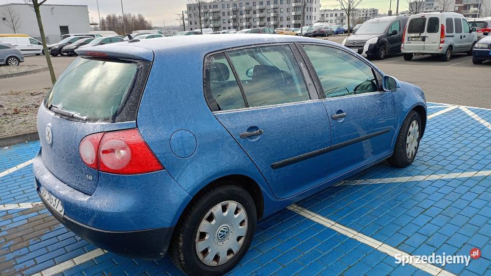 Vw Golf 5 16 benzyna Ładny 1600cm3