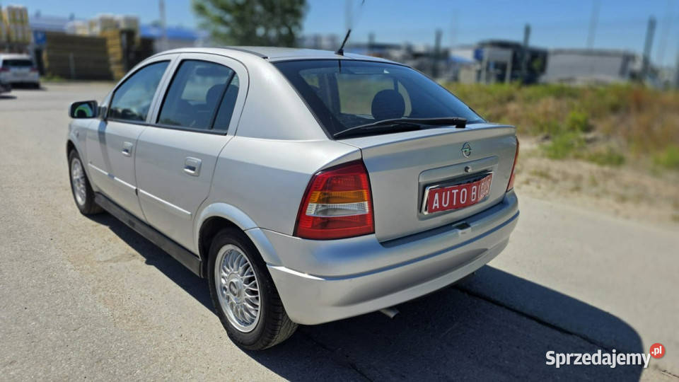 Opel Astra Salon Polska Klima mały przebieg G lakier metallic Astra pomorskie Lębork